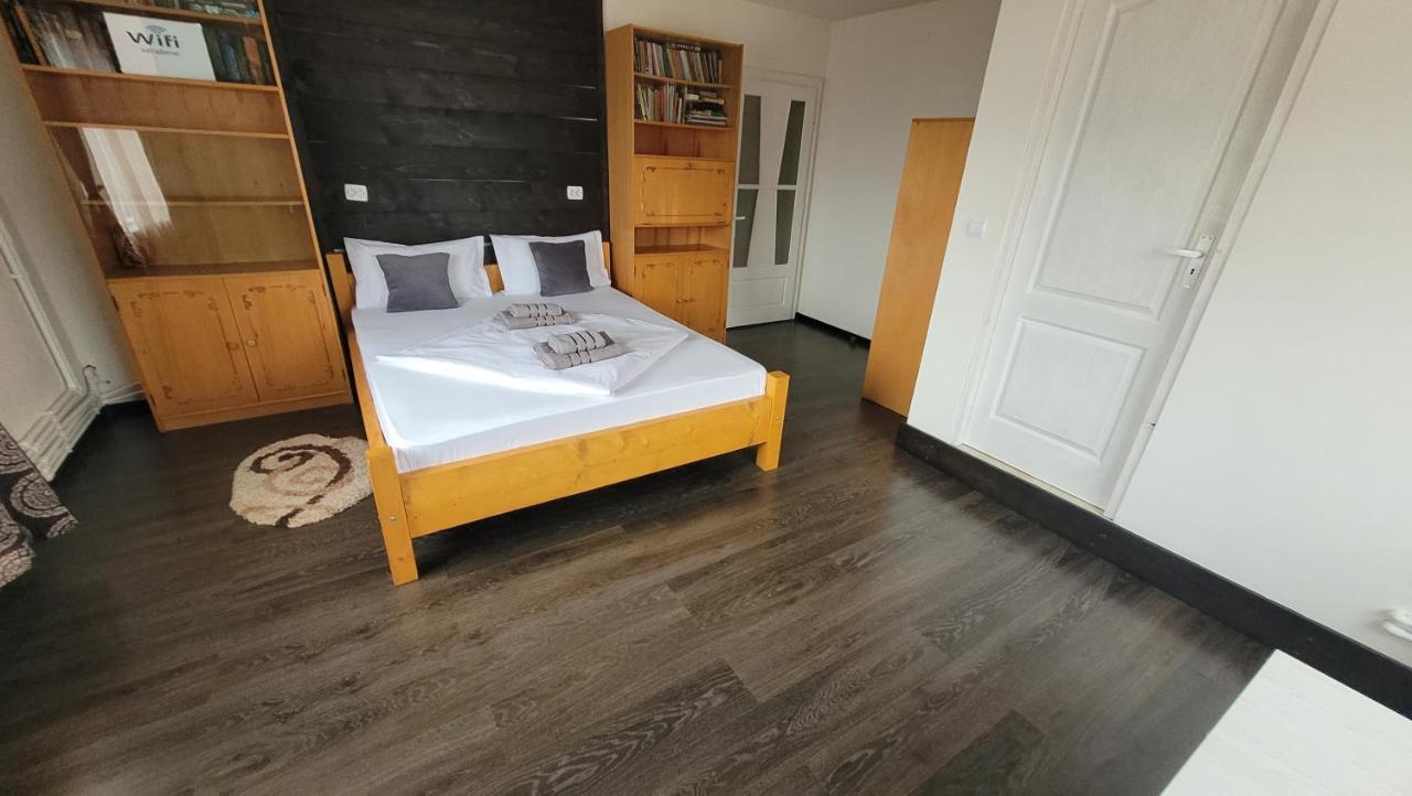 Apartament Tiatim Apartment Ватра Дорней Екстериор снимка