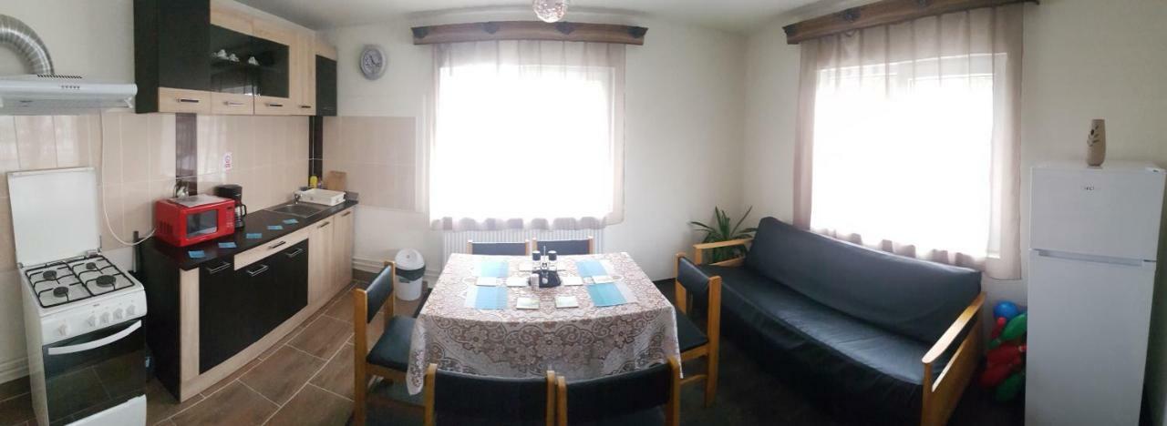 Apartament Tiatim Apartment Ватра Дорней Екстериор снимка